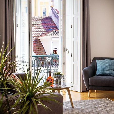 Amazing 1Bdr Apartment In Chiado By Lovelystay リスボン エクステリア 写真