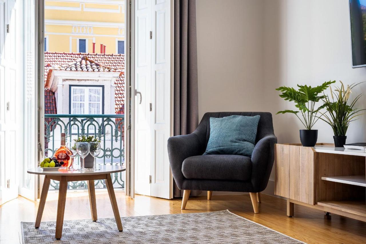 Amazing 1Bdr Apartment In Chiado By Lovelystay リスボン エクステリア 写真